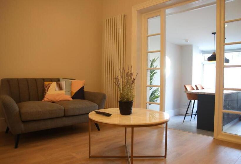 酒店 Crawford House  Scholarlee Living Apartments