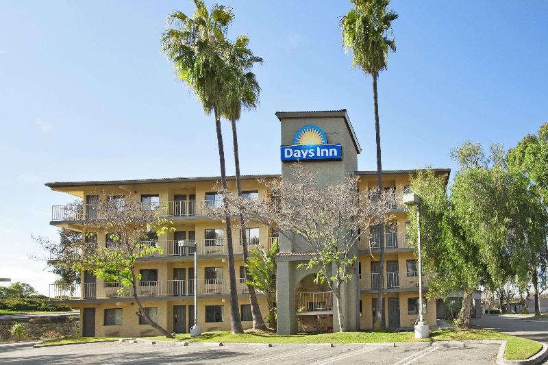 فندق Days Inn By Wyndham Buena Park
