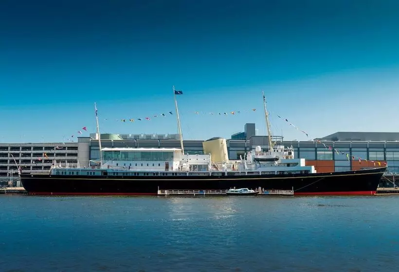 호텔 Holiday Inn Express Edinburgh Leith Waterfront, An Ihg