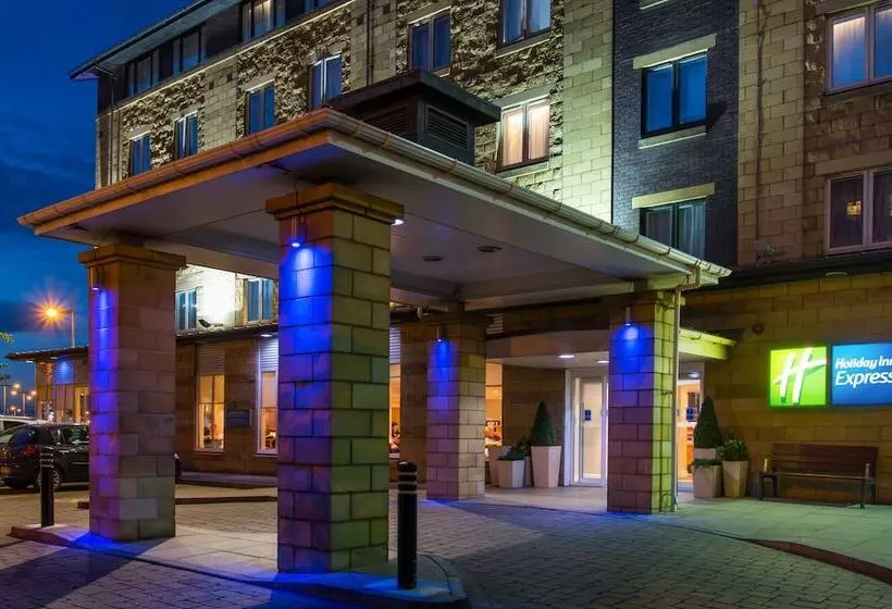 호텔 Holiday Inn Express Edinburgh Leith Waterfront, An Ihg