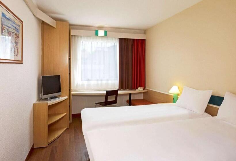 ホテル Ibis Katowice Zabrze