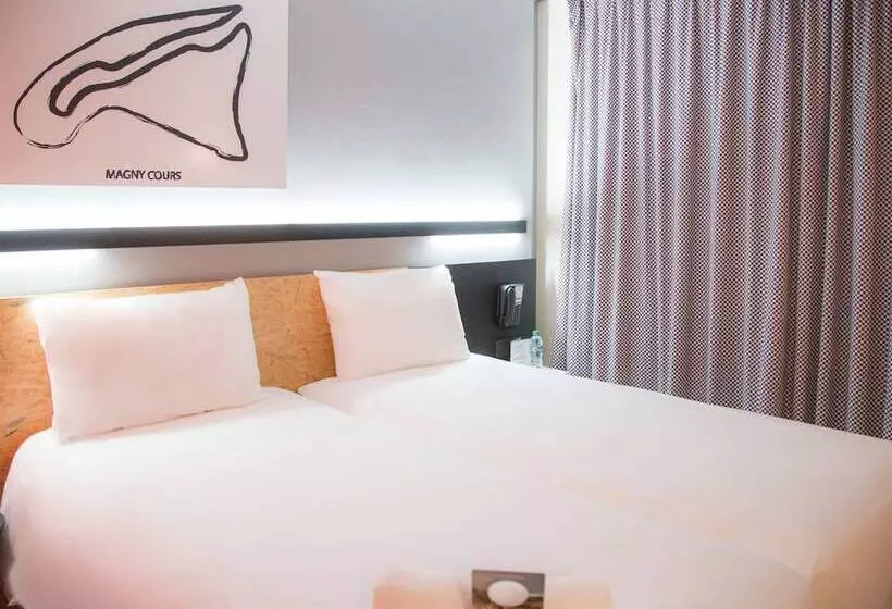 ホテル Ibis Styles Bâlemulhouse Aéroport