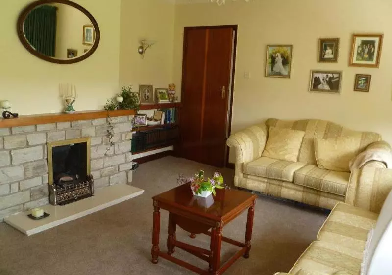 فندق Inveraray Farm Guesthouse