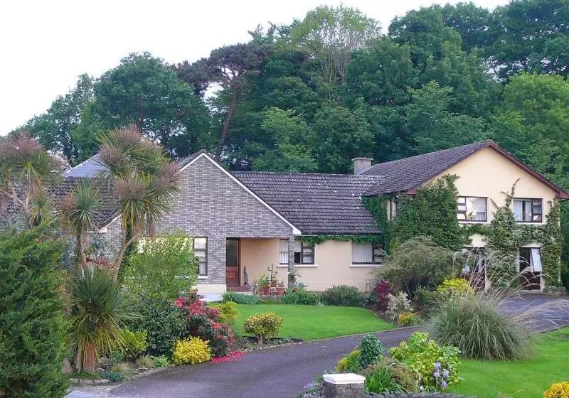 فندق Inveraray Farm Guesthouse