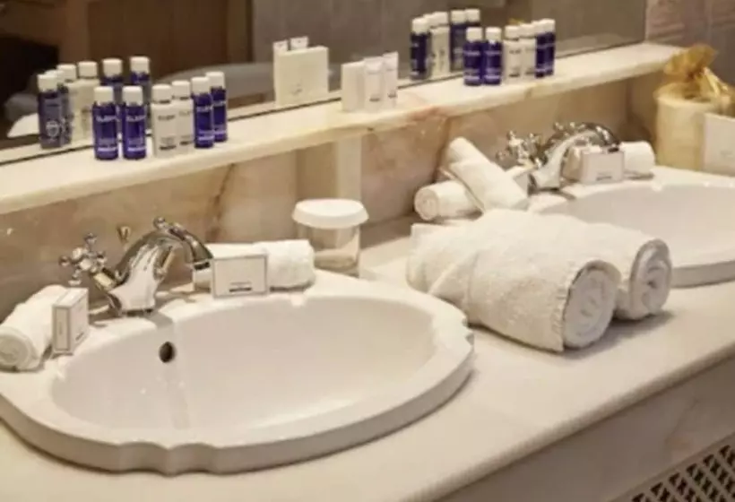 فندق Killarney Royal