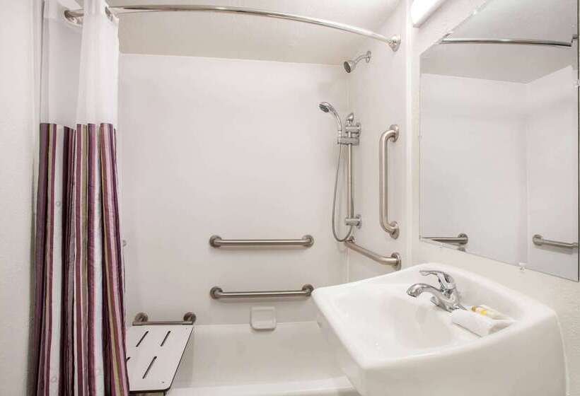 Otel Baymont By Wyndham Fort Myers Central