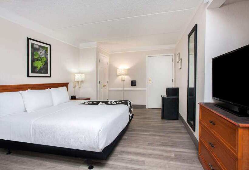 Otel Baymont By Wyndham Fort Myers Central