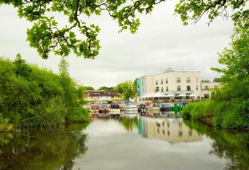 בית מלון כפרי Lord Bagenal Inn