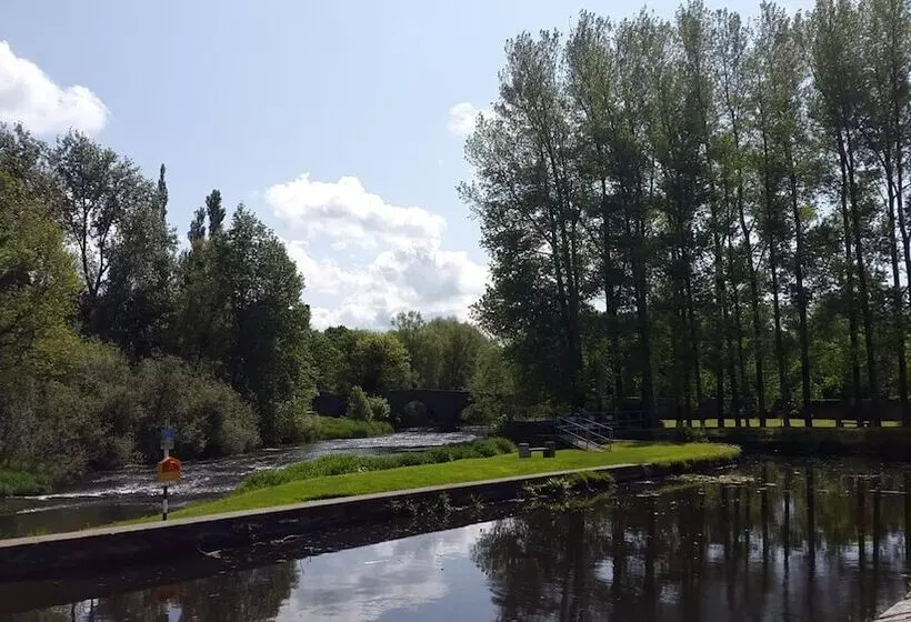 호텔 Lord Bagenal Inn