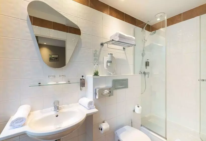 هتل Magenta 38 By Happyculture