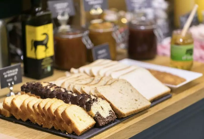 هتل Magenta 38 By Happyculture