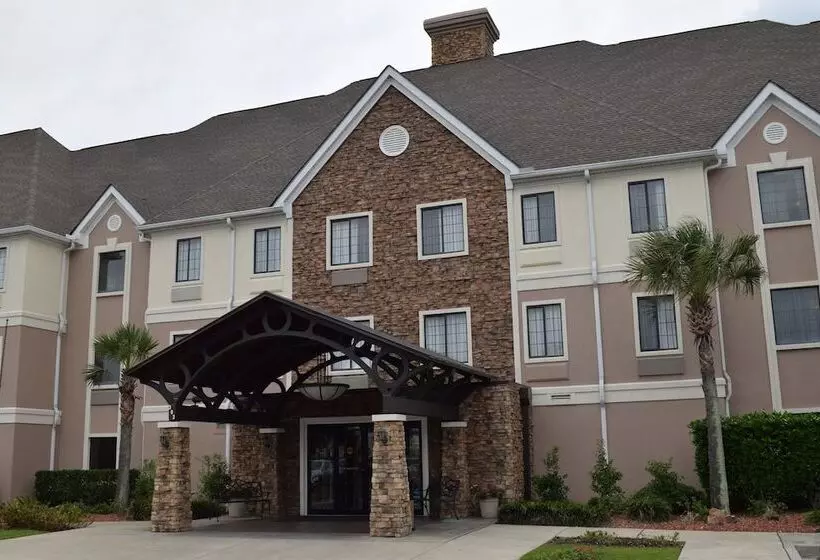Отель Staybridge Suites Myrtle Beach Fantasy Harbour, An Ihg