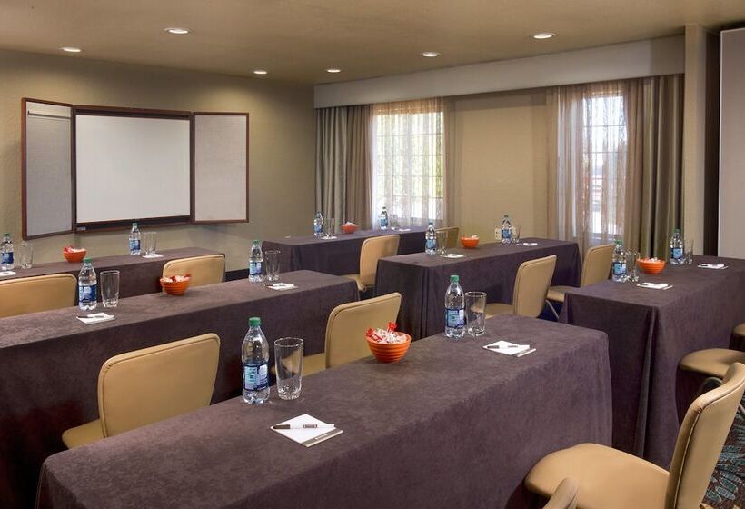 Hotel Staybridge Suites Myrtle Beach Fantasy Harbour, An Ihg