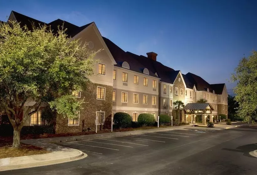 Отель Staybridge Suites Myrtle Beach Fantasy Harbour, An Ihg