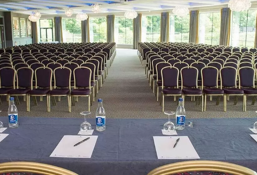 فندق The Riverside Park