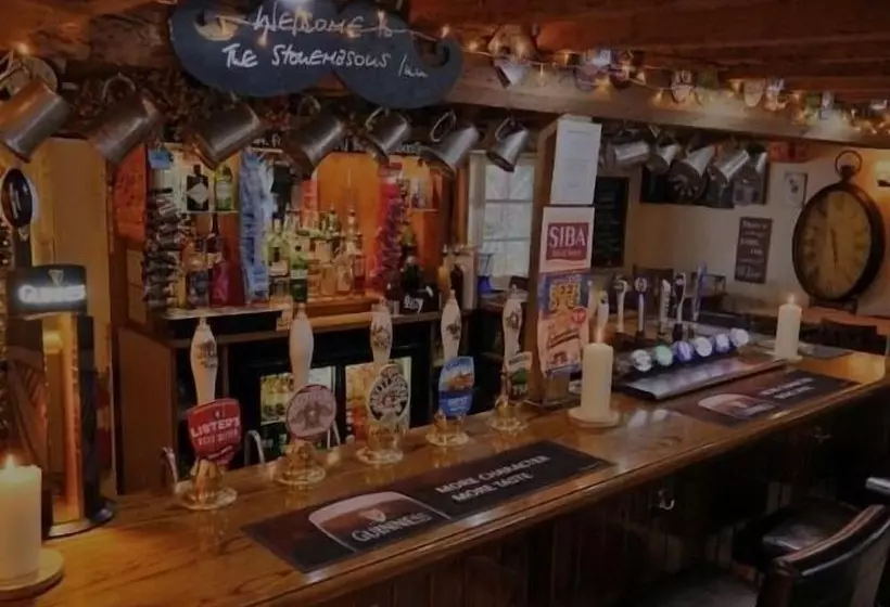 Отель The Stonemasons Inn