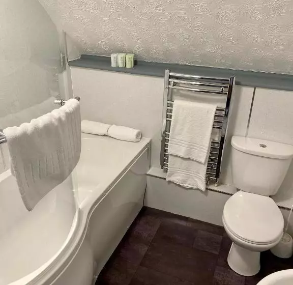 ユースホステル The Lion At West Pennard