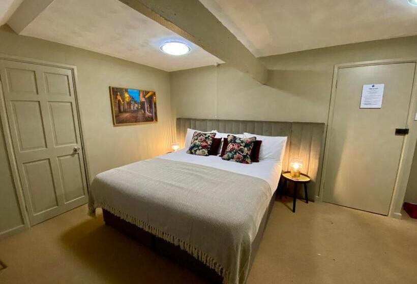 ユースホステル The Lion At West Pennard