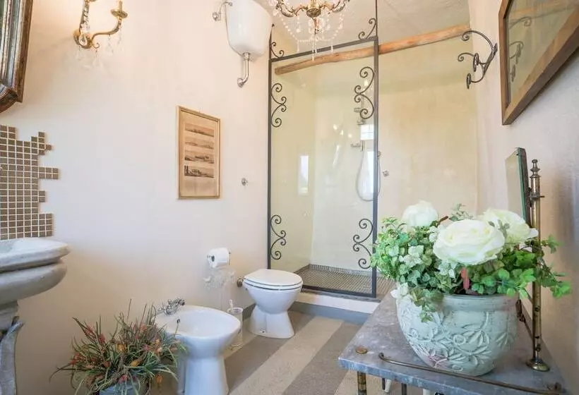 Podere Rosso Baccarà   Bed & Breakfast