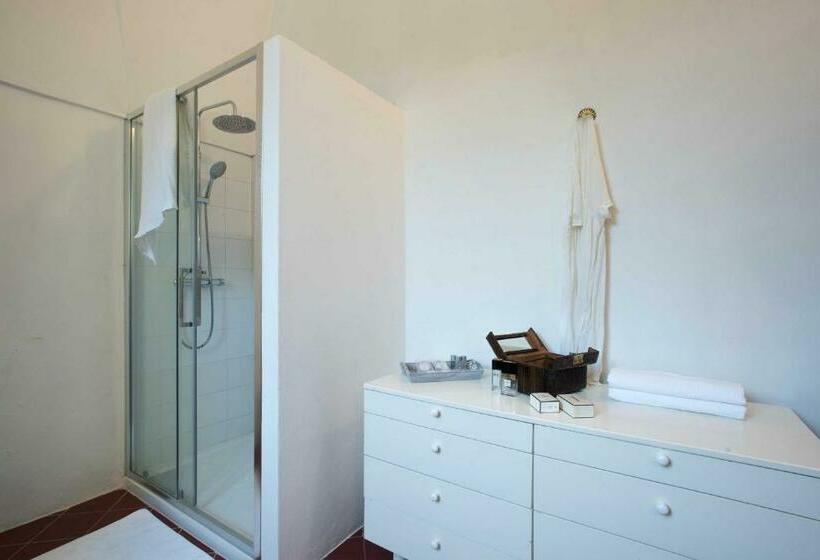 住宿加早餐  Castello Di Casamassella