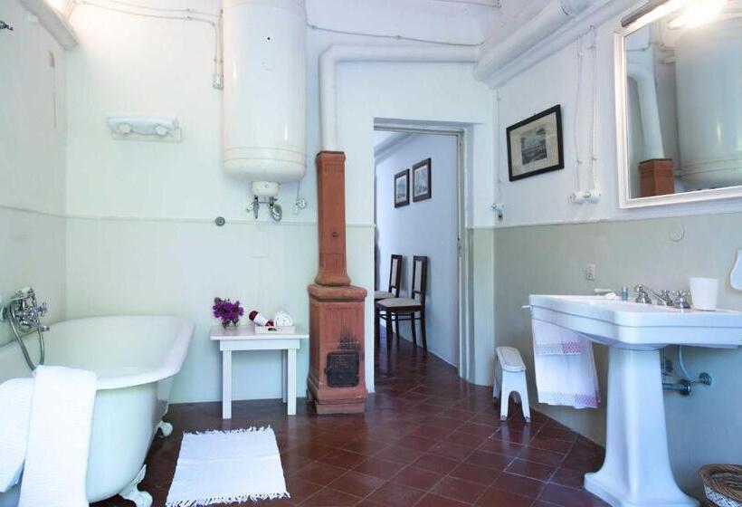 住宿加早餐  Castello Di Casamassella