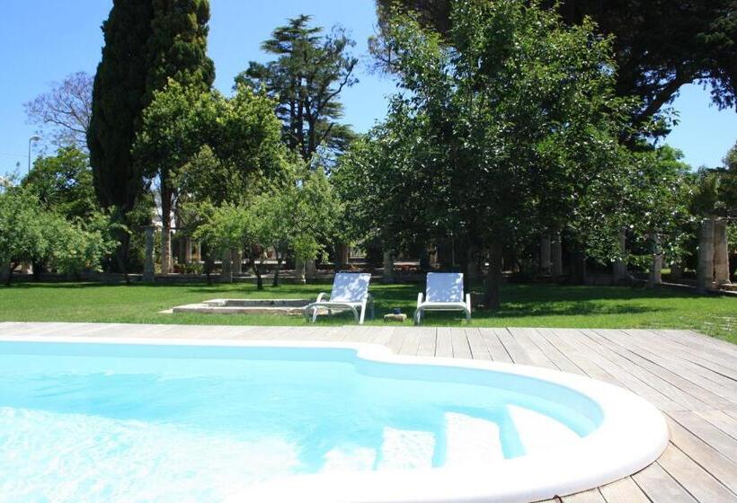 住宿加早餐  Castello Di Casamassella