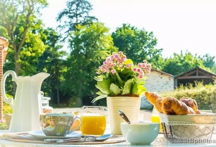 Aamiaismajoitus (B&B) Chambre D'hôtes La Maisonnette