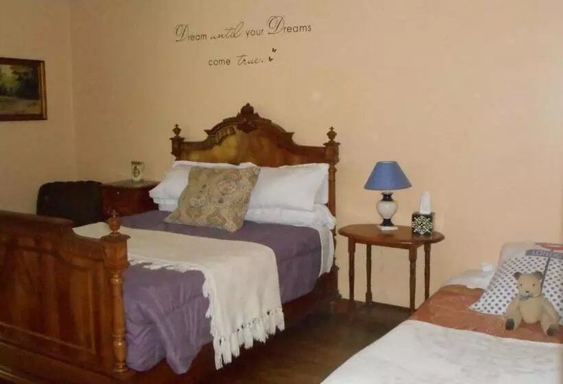 Aamiaismajoitus (B&B) Chambres D'hôtes Le Forgeron