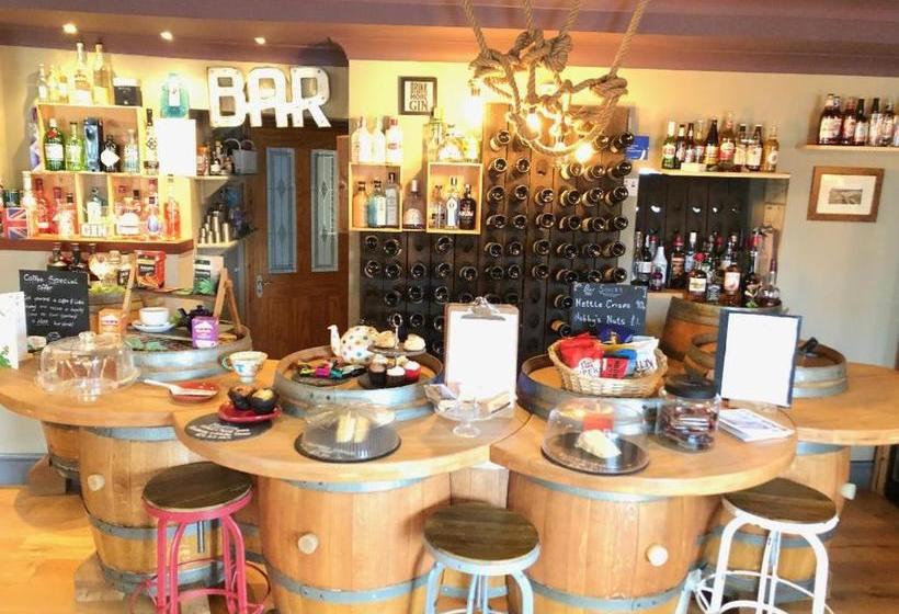 住宿加早餐  Cross Villa Accommodation