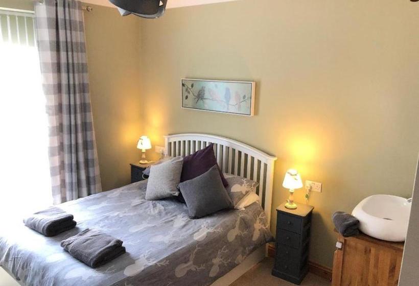 住宿加早餐  Cross Villa Accommodation