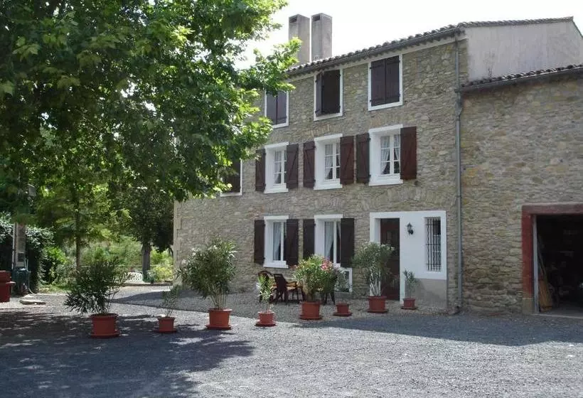 Aamiaismajoitus (B&B) Domaine De Luzenac