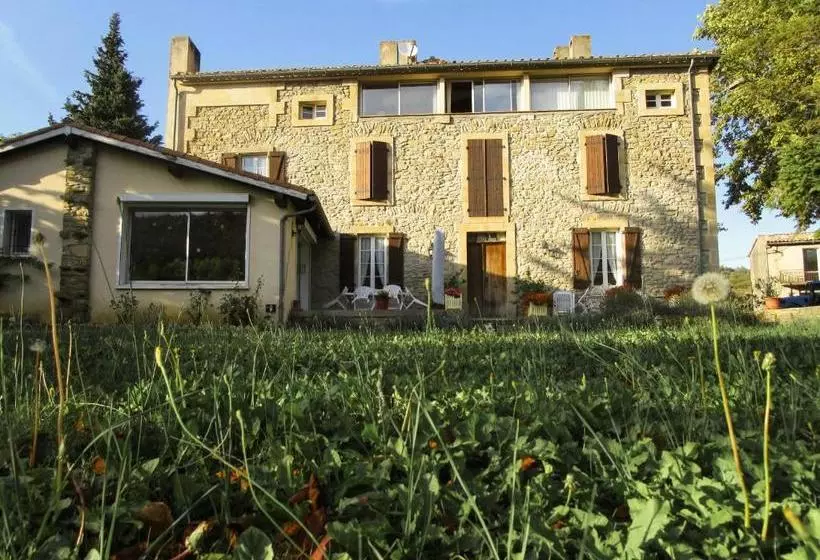 Aamiaismajoitus (B&B) Domaine De Luzenac