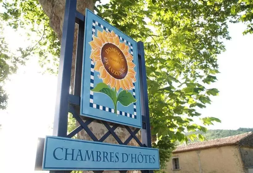 Aamiaismajoitus (B&B) Domaine De Luzenac