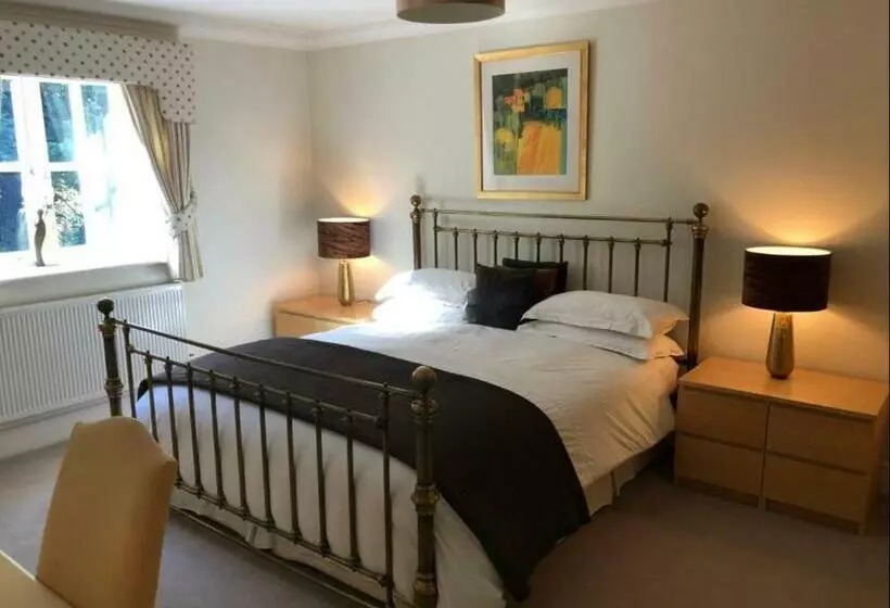 ベッドアンドブレックファースト Keepers Lodge