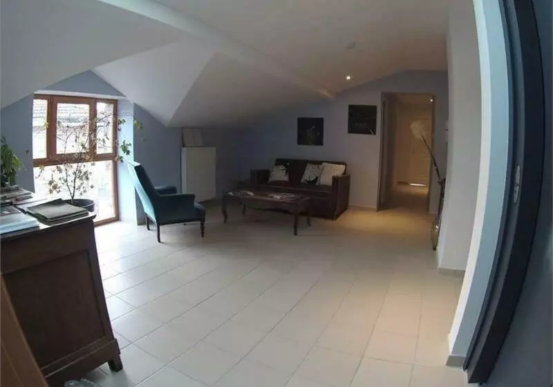 ベッドアンドブレックファースト L'art Des Chemins