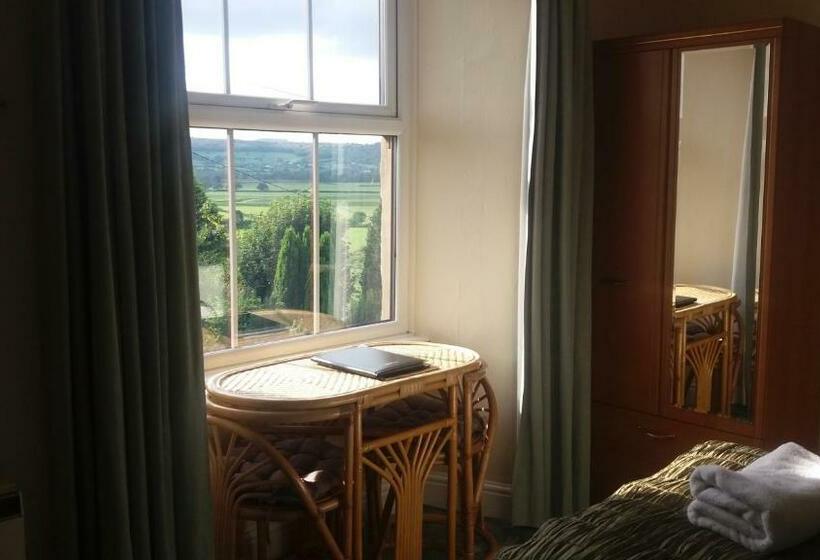 민박 Plumtree House