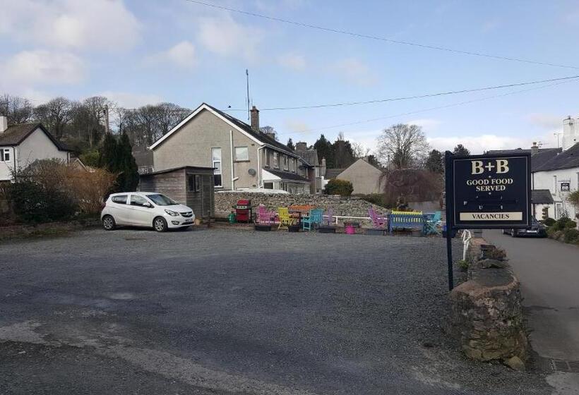 مبيت وإفطار The Ship Inn