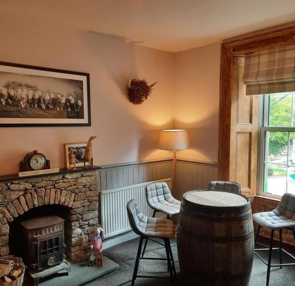 مبيت وإفطار The Ship Inn