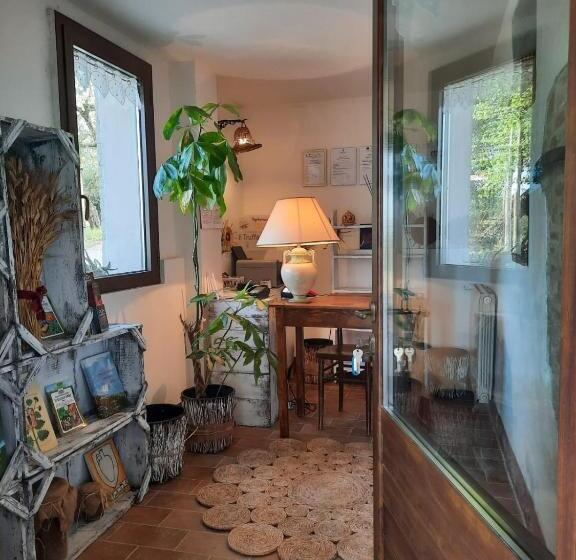 酒店 Agriturismo Il Truffarello Todi