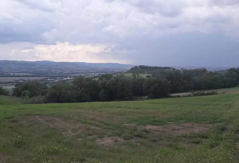 Hotelli Agriturismo Il Truffarello Todi