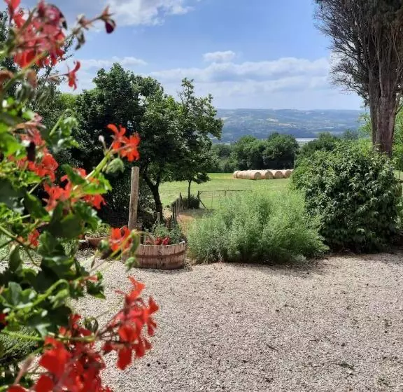 Hotelli Agriturismo Il Truffarello Todi