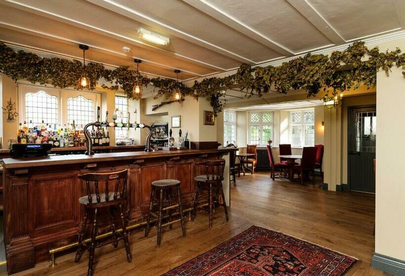 فندق The Wheatsheaf At Beetham