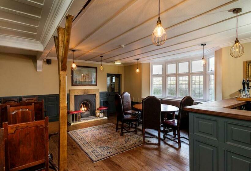 فندق The Wheatsheaf At Beetham