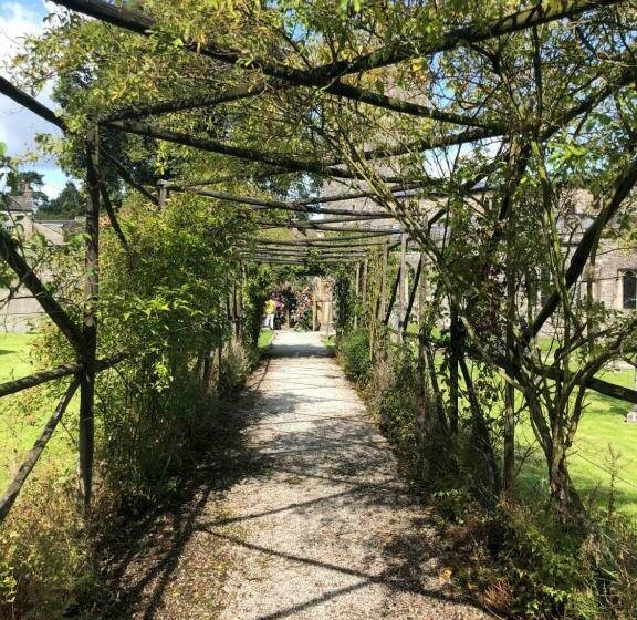 فندق The Wheatsheaf At Beetham