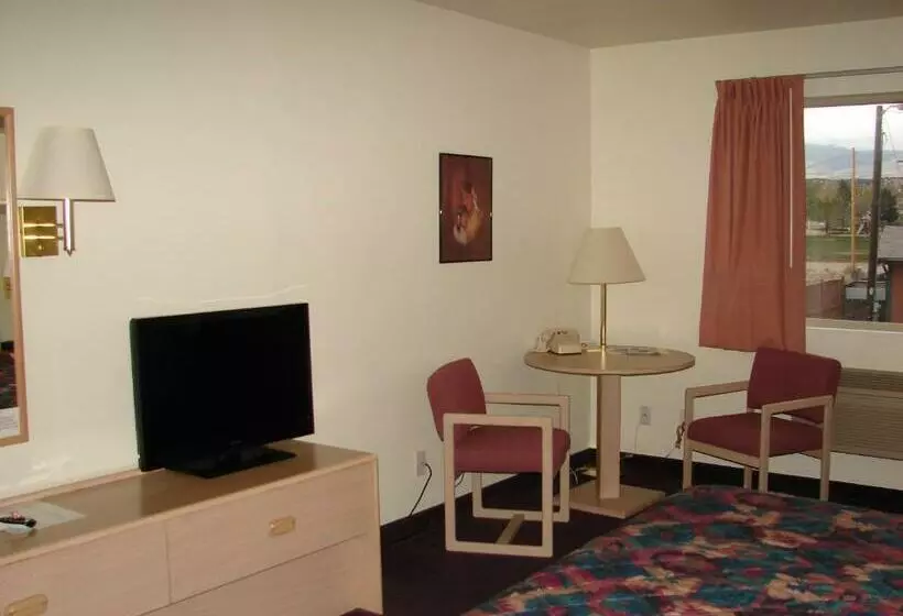 モーテル Mountain View Motor Inn
