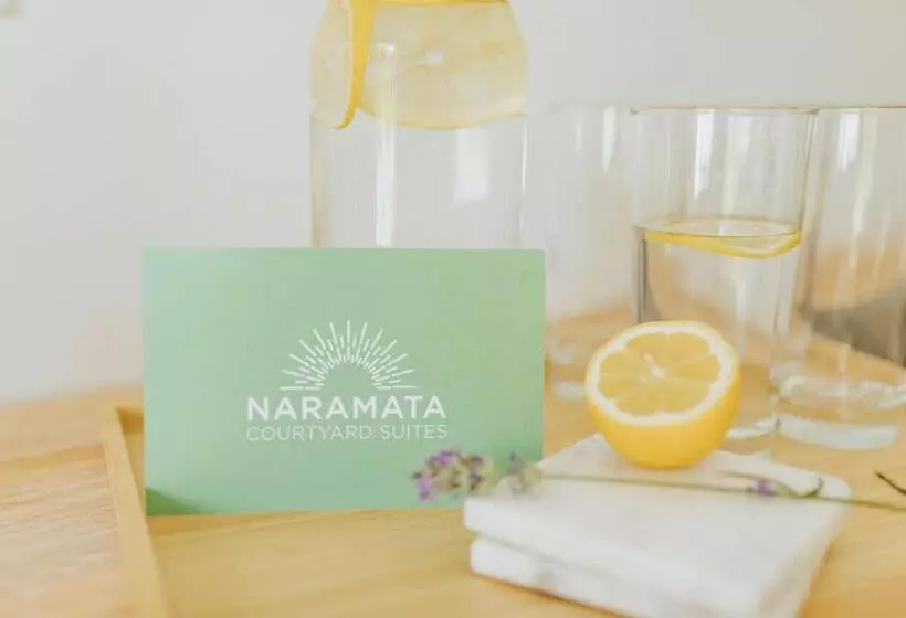 Motelli Naramata Courtyard Suites