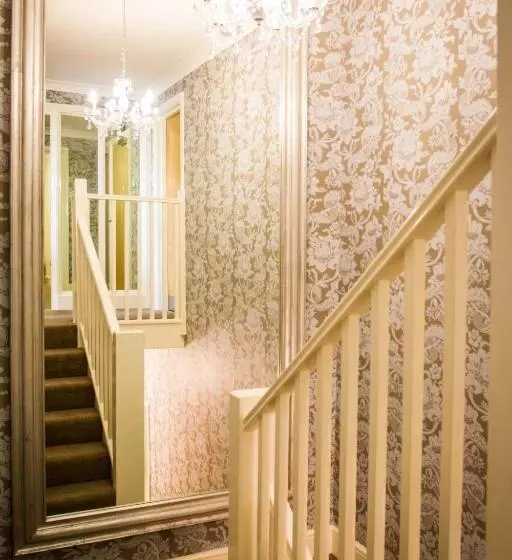 Majatalo Fair Oak House Exeter Airport