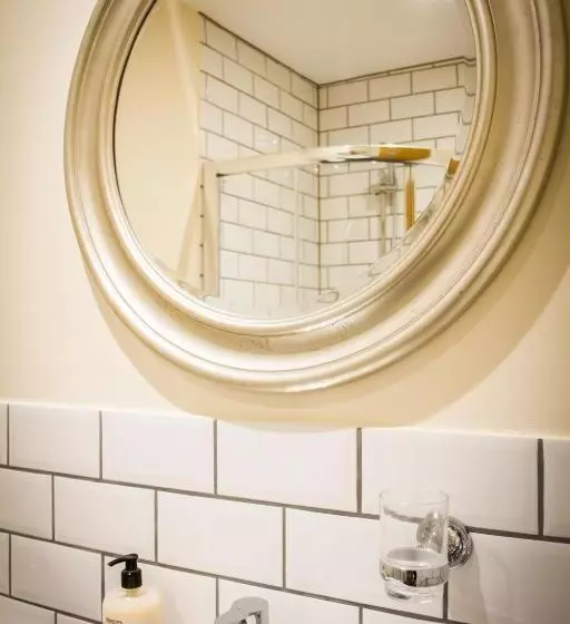 Majatalo Fair Oak House Exeter Airport