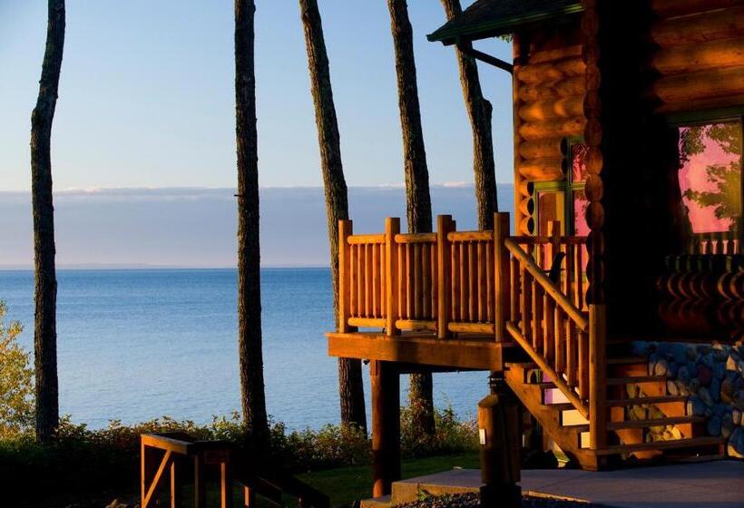 אתר נופש Grand Superior Lodge