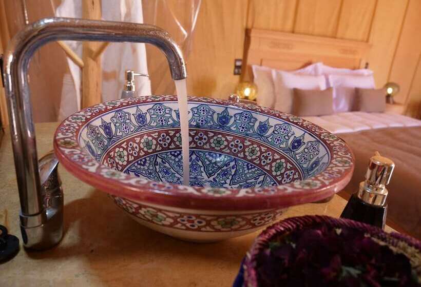 בית מלון כפרי Royal Luxury Camp